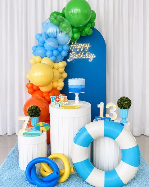 Decoração Pool party
