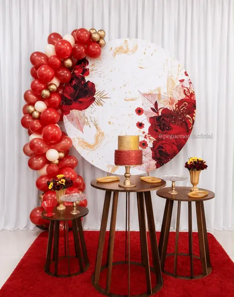 Decoração Vermelho e dourado